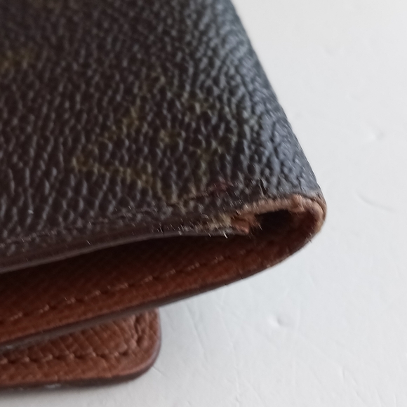 Vintage LV Monogram LOUIS VUITTON 6 Hooks Key Card Case - Picture 3 of 16